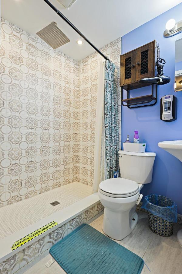 Beautiful 2 Bedroom 1 Bath Unit Alexandria Eksteriør bilde