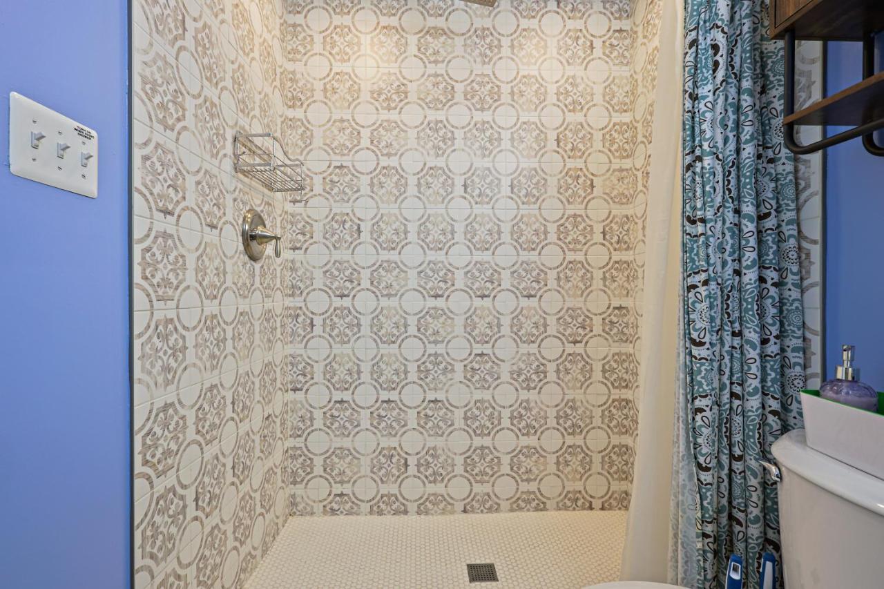 Beautiful 2 Bedroom 1 Bath Unit Alexandria Eksteriør bilde
